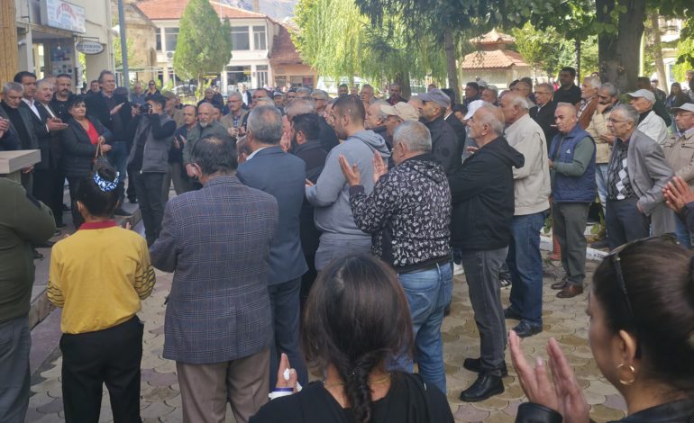  DİVRİĞİ ÇİFTAY MADEN İŞÇİLERİ YALNIZ DEĞİLDİR!